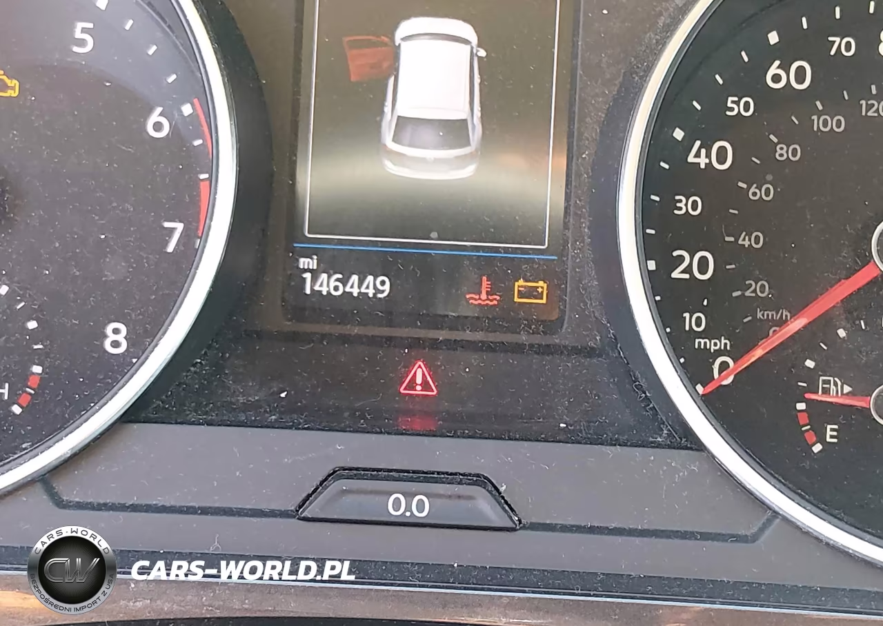 2018 Volkswagen Tiguan 2.0T S VIN:3VV0B7AX9JM111869 - 16