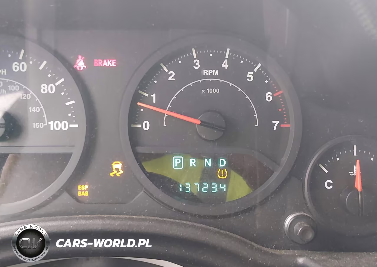 2009 Jeep Wrangler X VIN:1J4FA24179L784690 - 15