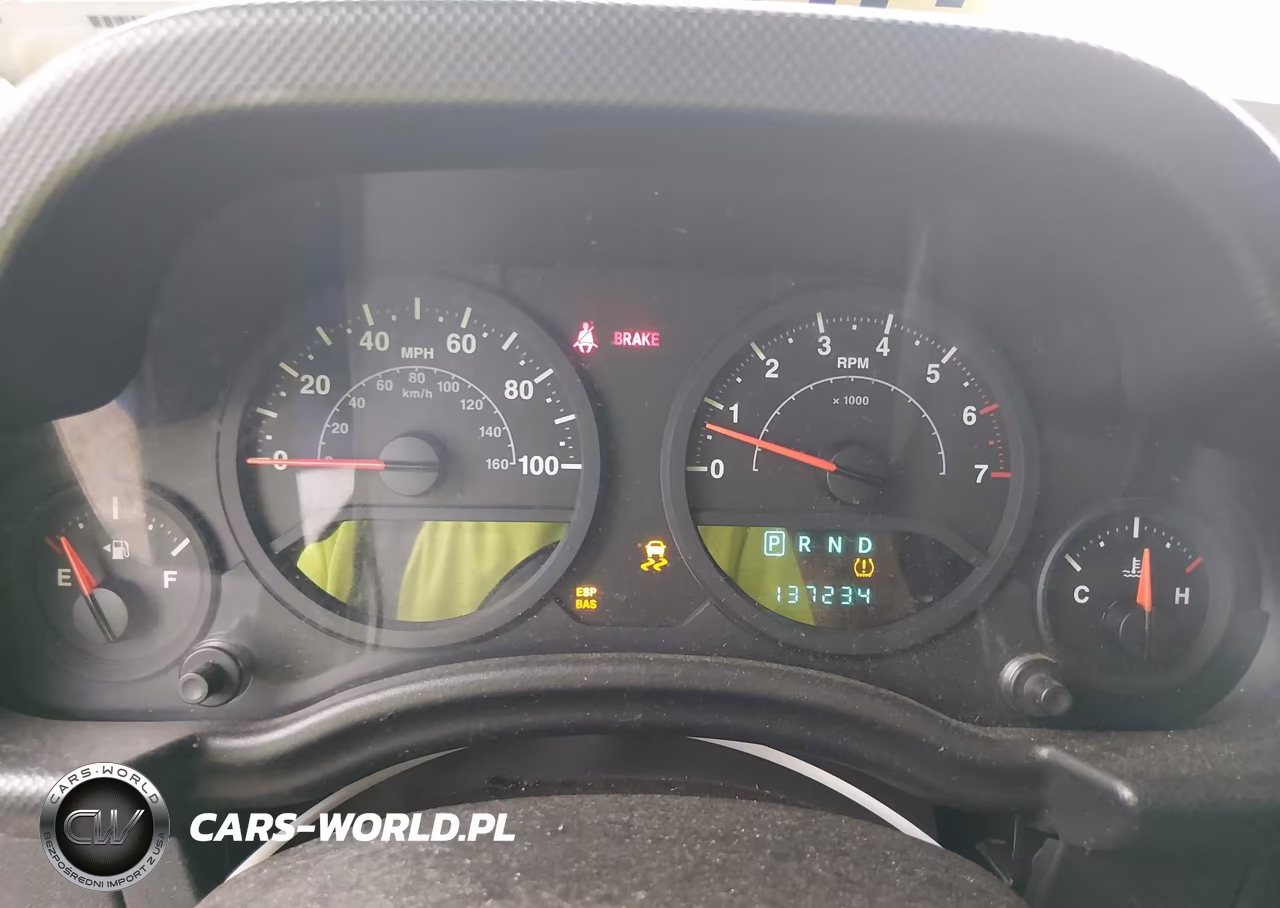 2009 Jeep Wrangler X VIN:1J4FA24179L784690 - 7