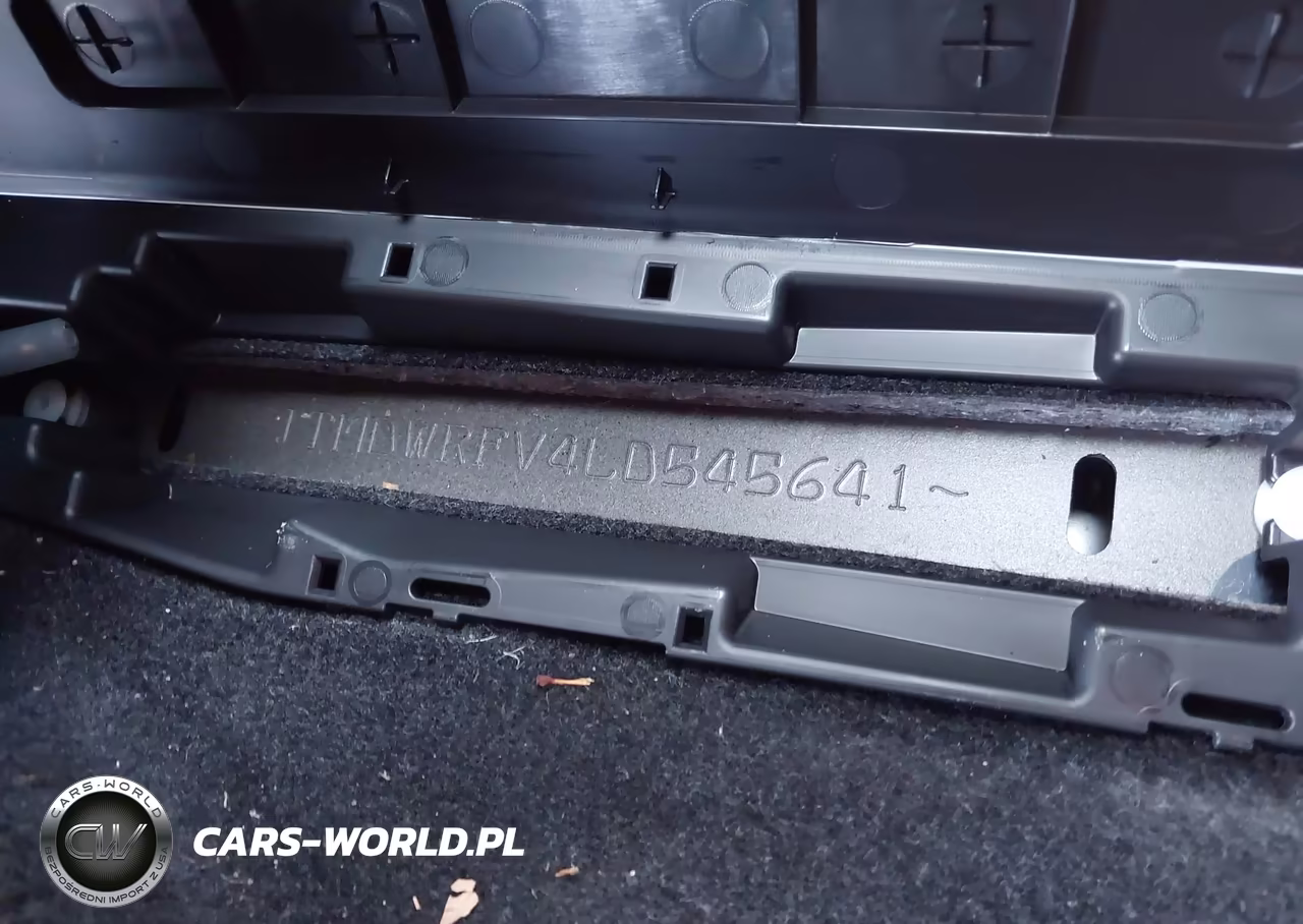 2020 Toyota Rav4 Hybrid Limited VIN:JTMDWRFV4LD545641 - 9