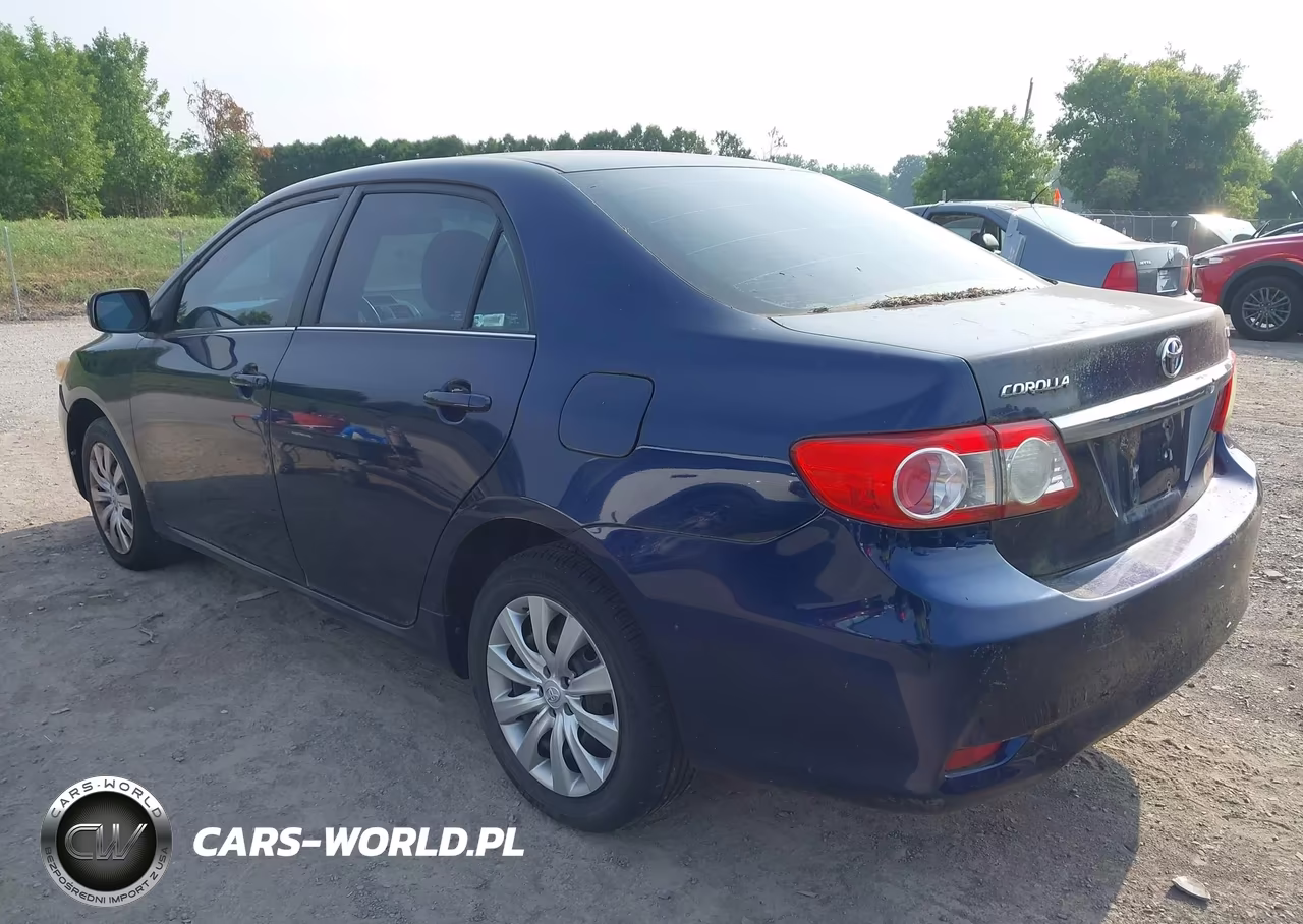 2013 Toyota Corolla Le VIN:5YFBU4EE9DP150936 - 3