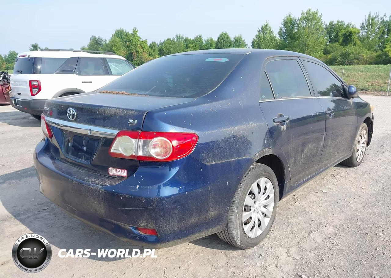 2013 Toyota Corolla Le VIN:5YFBU4EE9DP150936 - 4