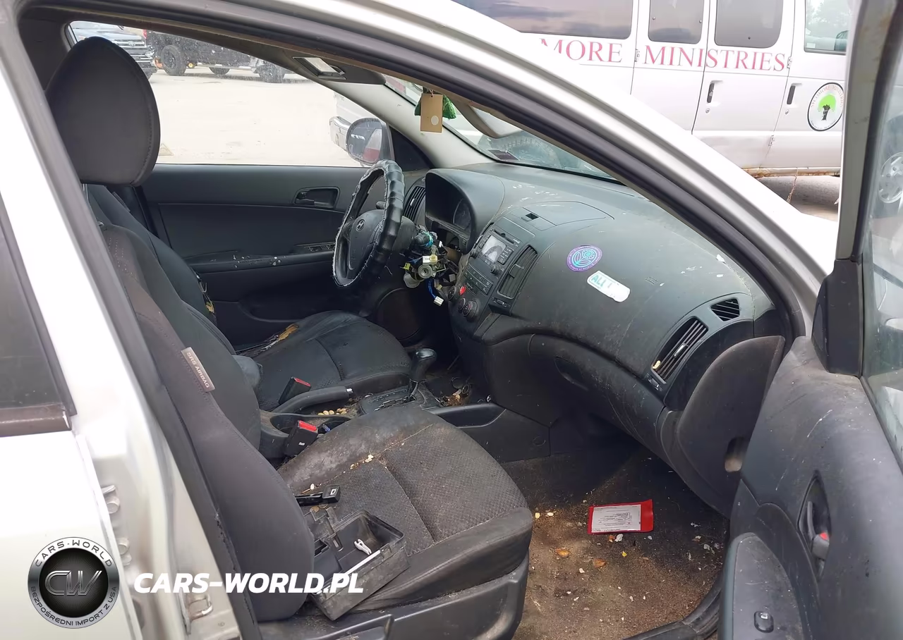 2010 Hyundai Elantra Touring Gls VIN:KMHDB8AE5AU055358 - 5