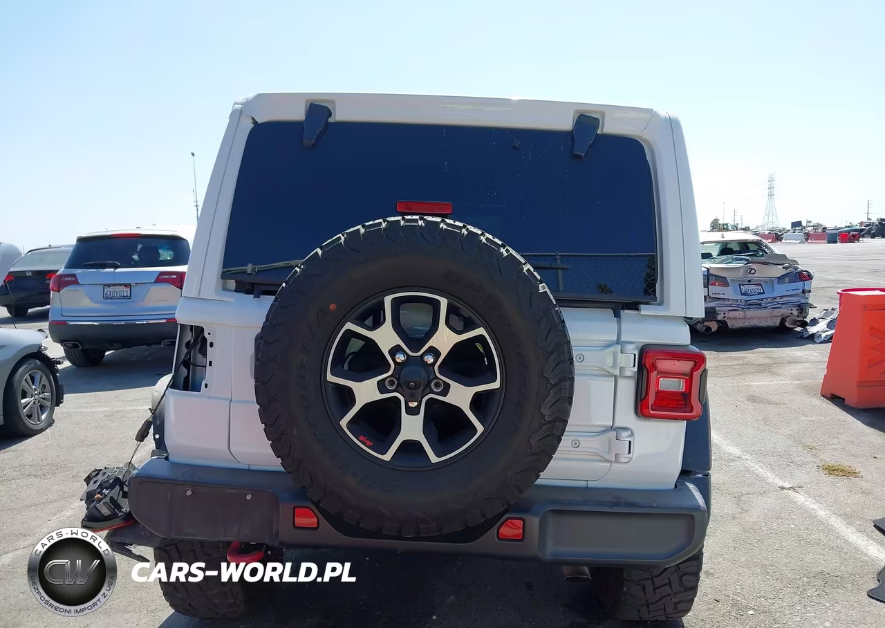 2021 Jeep Wrangler Unlimited Rubicon 4X4 VIN:1C4HJXFN4MW649993 - 17