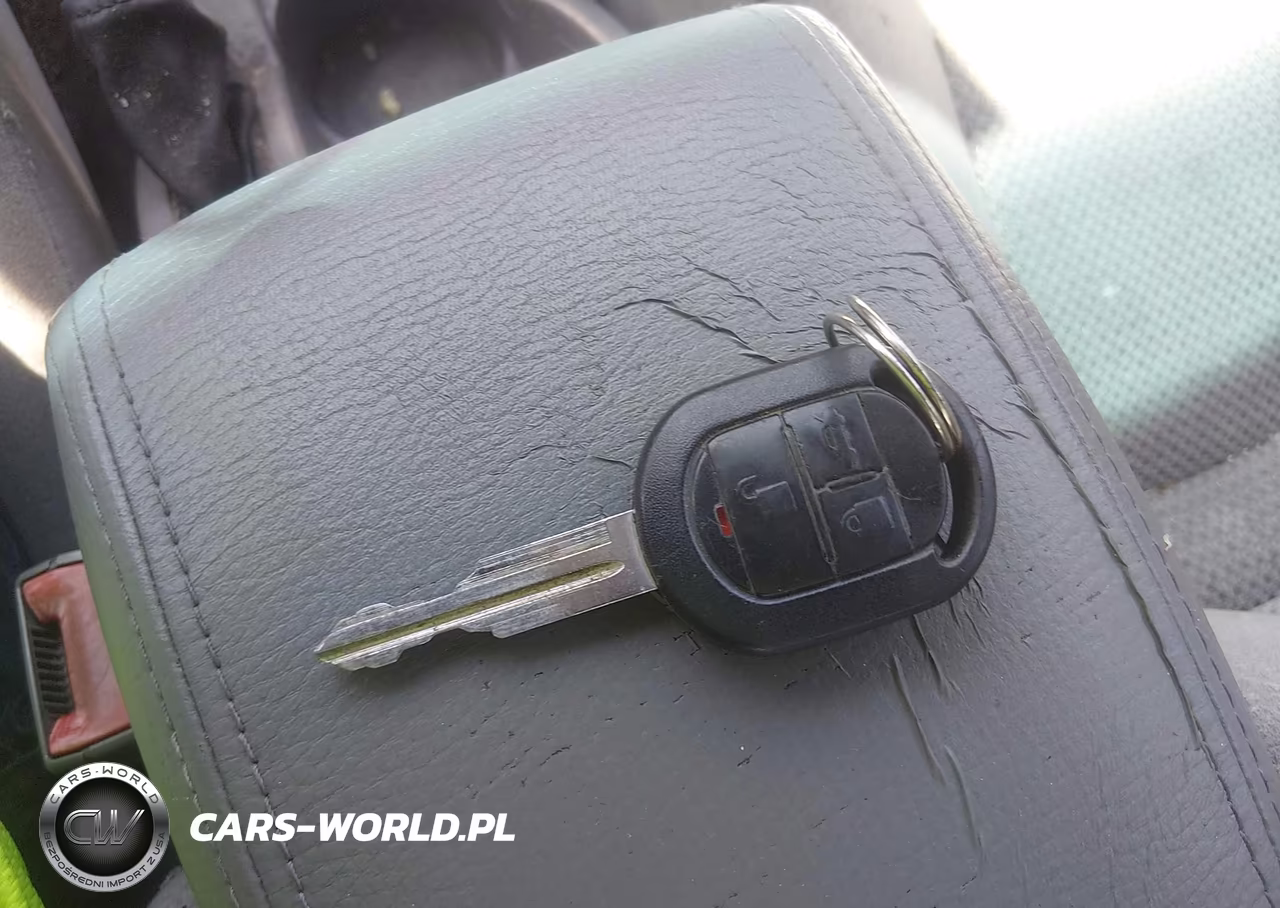 2008 Suzuki Forenza Convenience-Popular VIN:KL5JD56Z98K951413 - 11