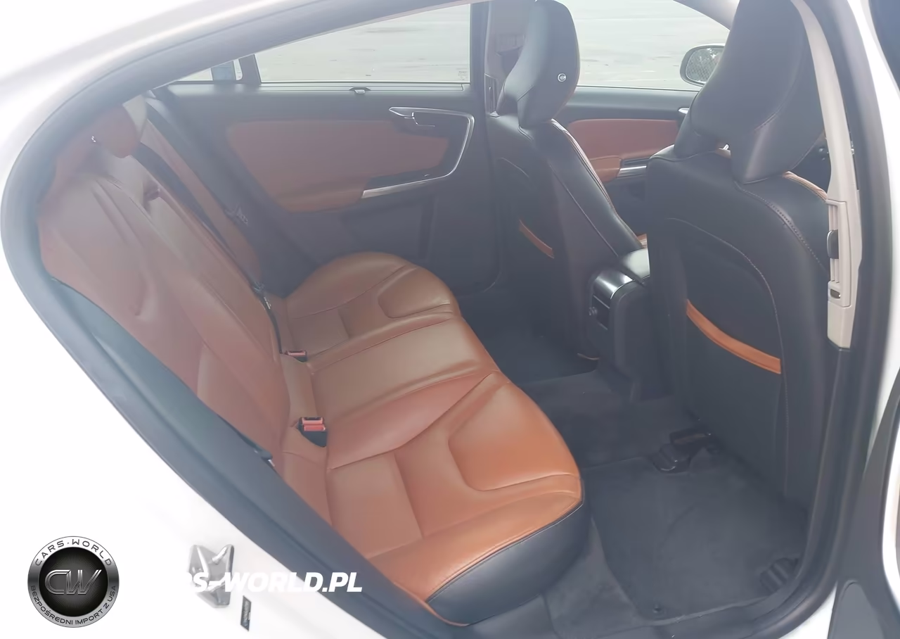 2018 Volvo S60 Inscription T5 VIN:LYV402HK8JB173191 - 8