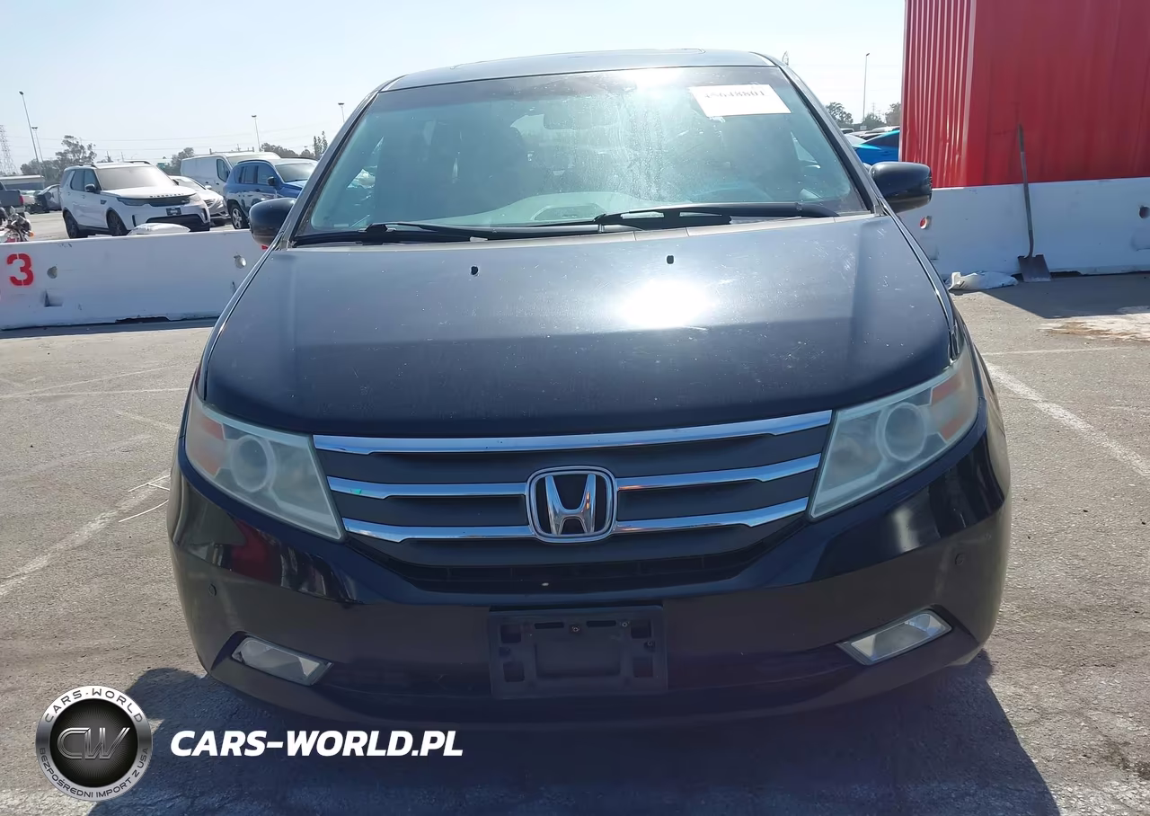 2013 Honda Odyssey Touring-Touring Elite VIN:5FNRL5H91DB085565 - 12