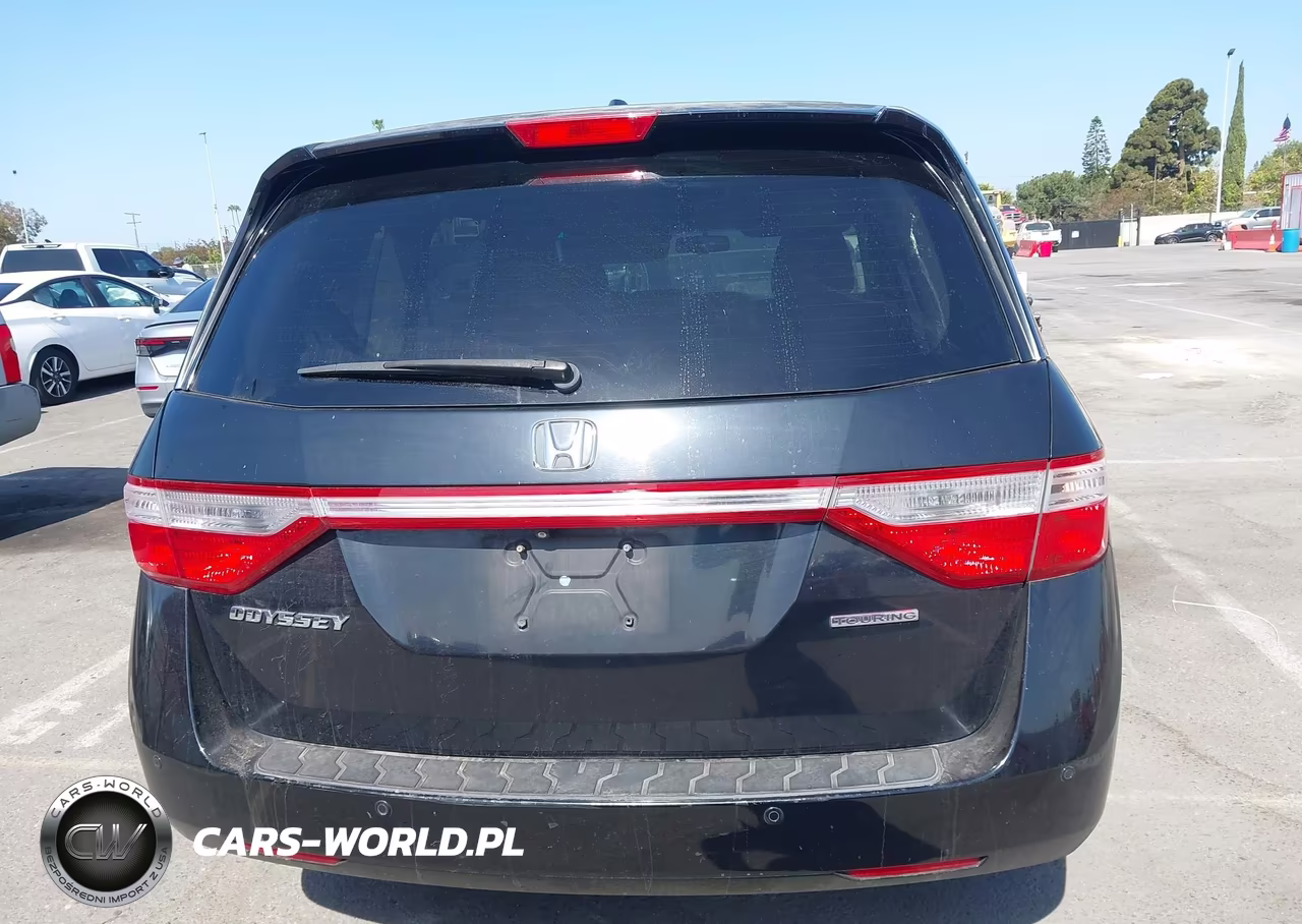 2013 Honda Odyssey Touring-Touring Elite VIN:5FNRL5H91DB085565 - 16