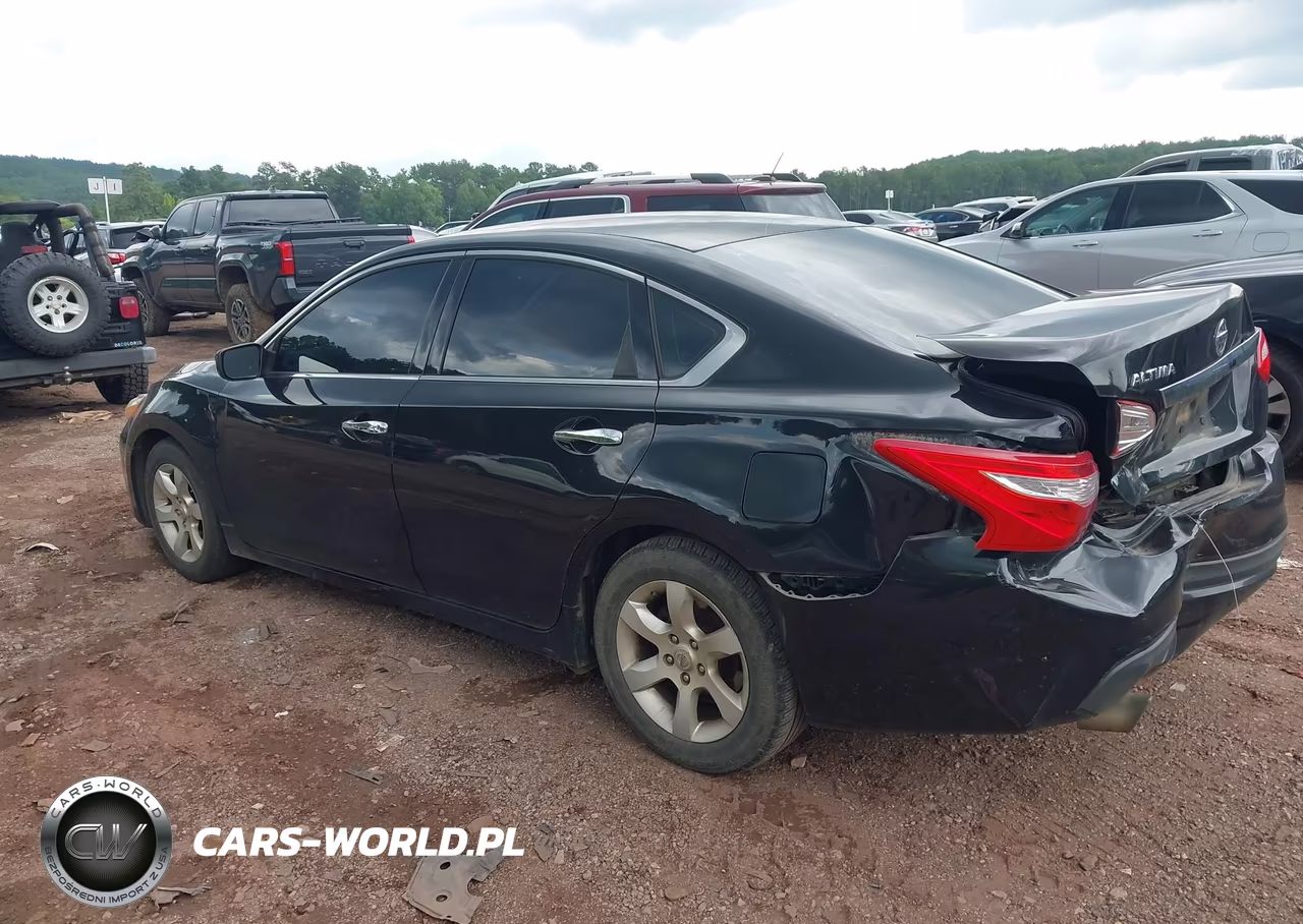 2017 Nissan Altima 2.5 S VIN:1N4AL3AP7HC193563 - 3