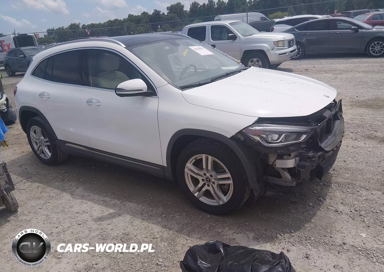 2021 Mercedes-Benz Gla 250 4Matic – zdjęcie 1 z 22