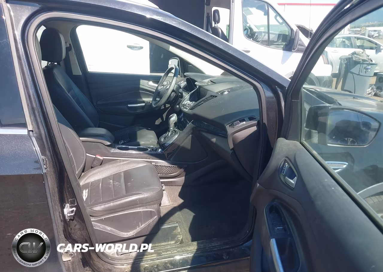 2014 Ford Escape Titanium VIN:1FMCU9JX5EUE10726 - 5
