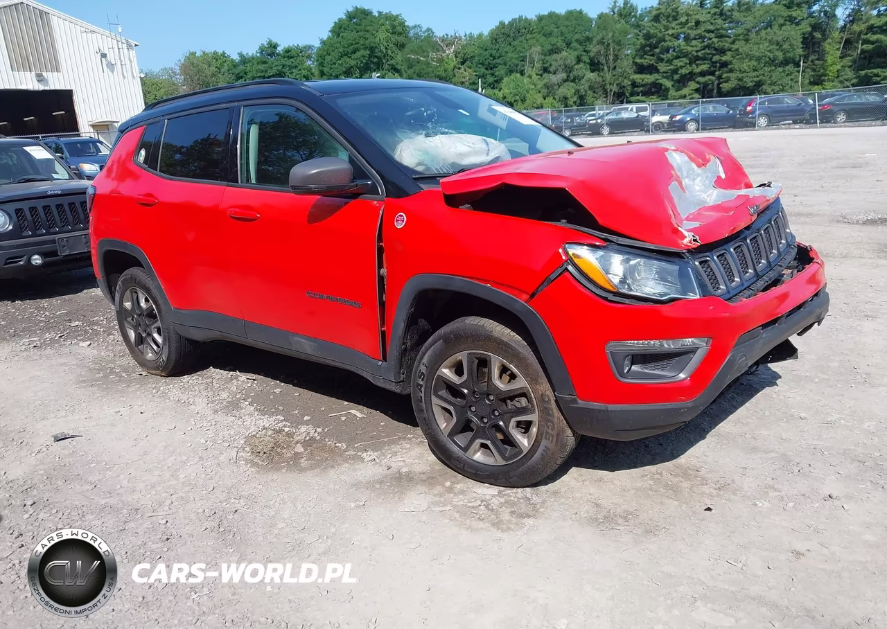 2018 Jeep Compass Trailhawk 4X4 – zdjęcie 1 z 16