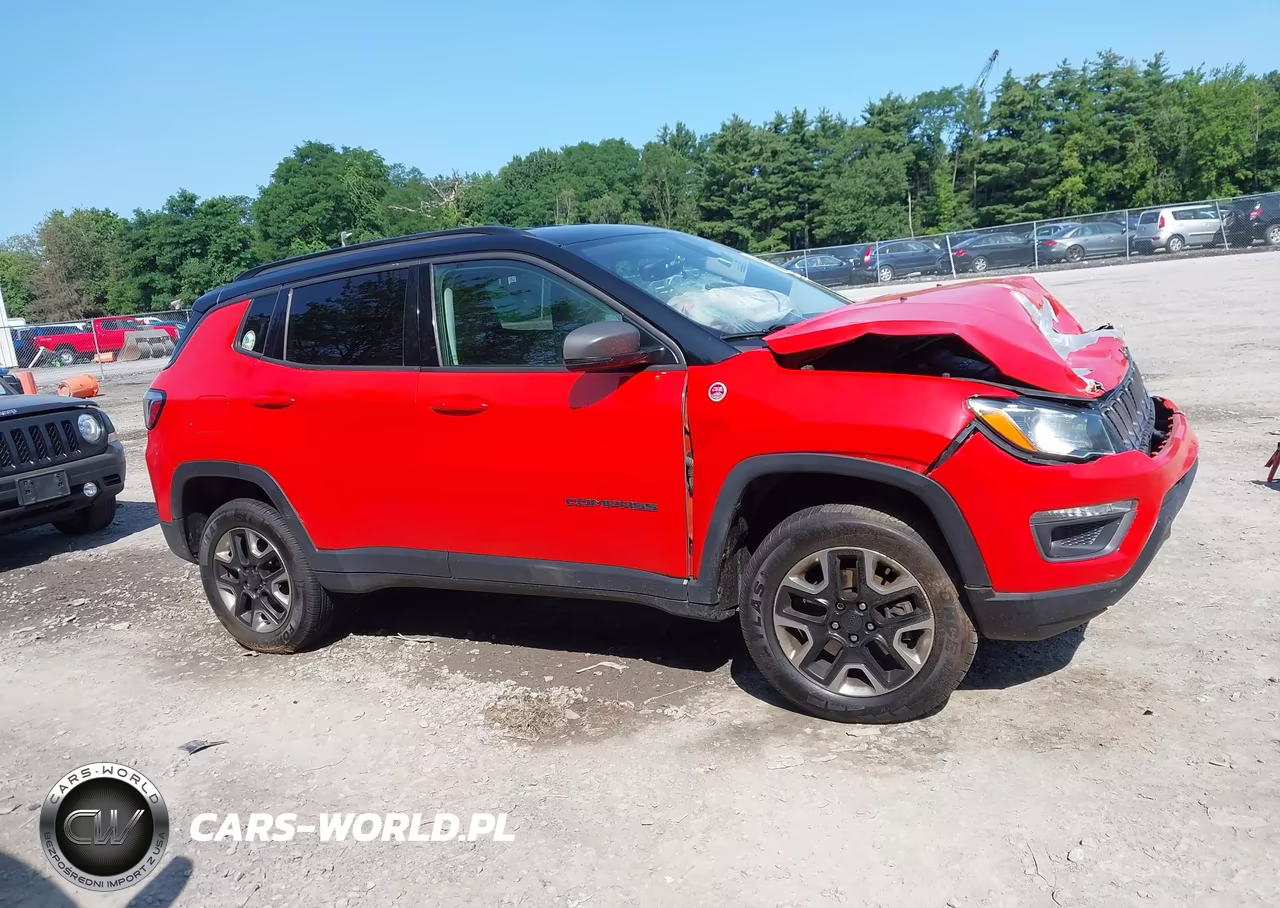2018 Jeep Compass Trailhawk 4X4 VIN:3C4NJDDB0JT255614 - 13