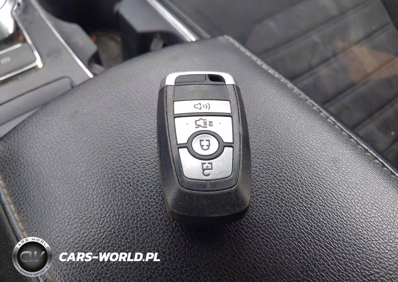 2020 Ford Fusion Se VIN:3FA6P0HD4LR164570 - 11
