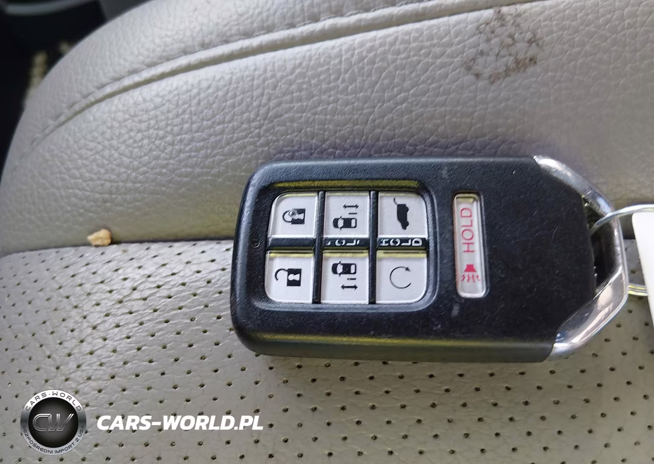 2019 Honda Odyssey Elite VIN:5FNRL6H93KB005623 - 11