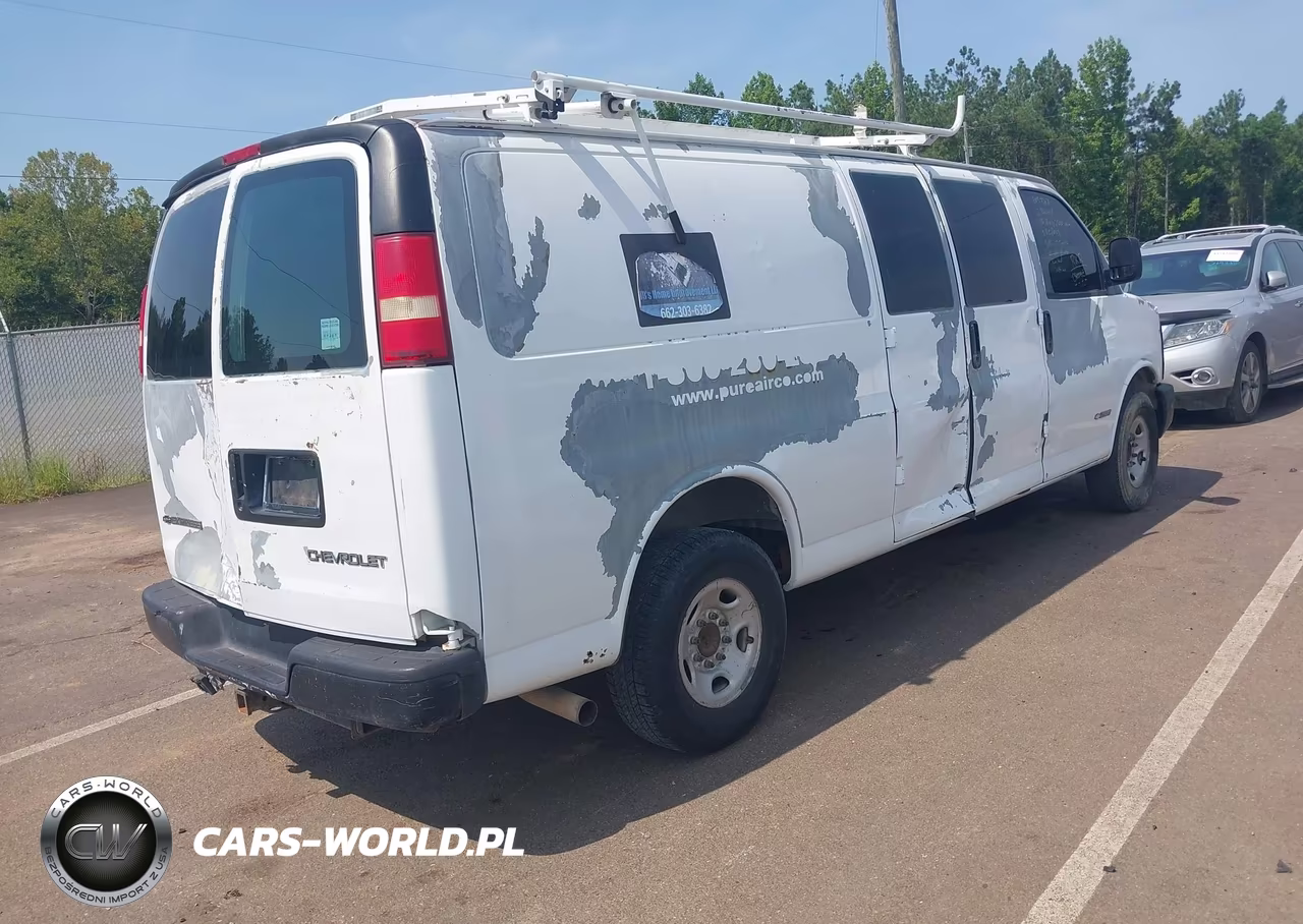 2006 Chevrolet Express Cargo Van Work Van VIN:1GCGG29V961105367 - 4