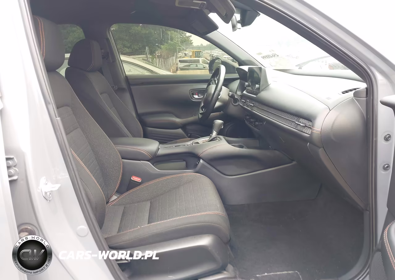 2025 Honda Hr-V Awd Sport VIN:3CZRZ2H57SM732578 - 5