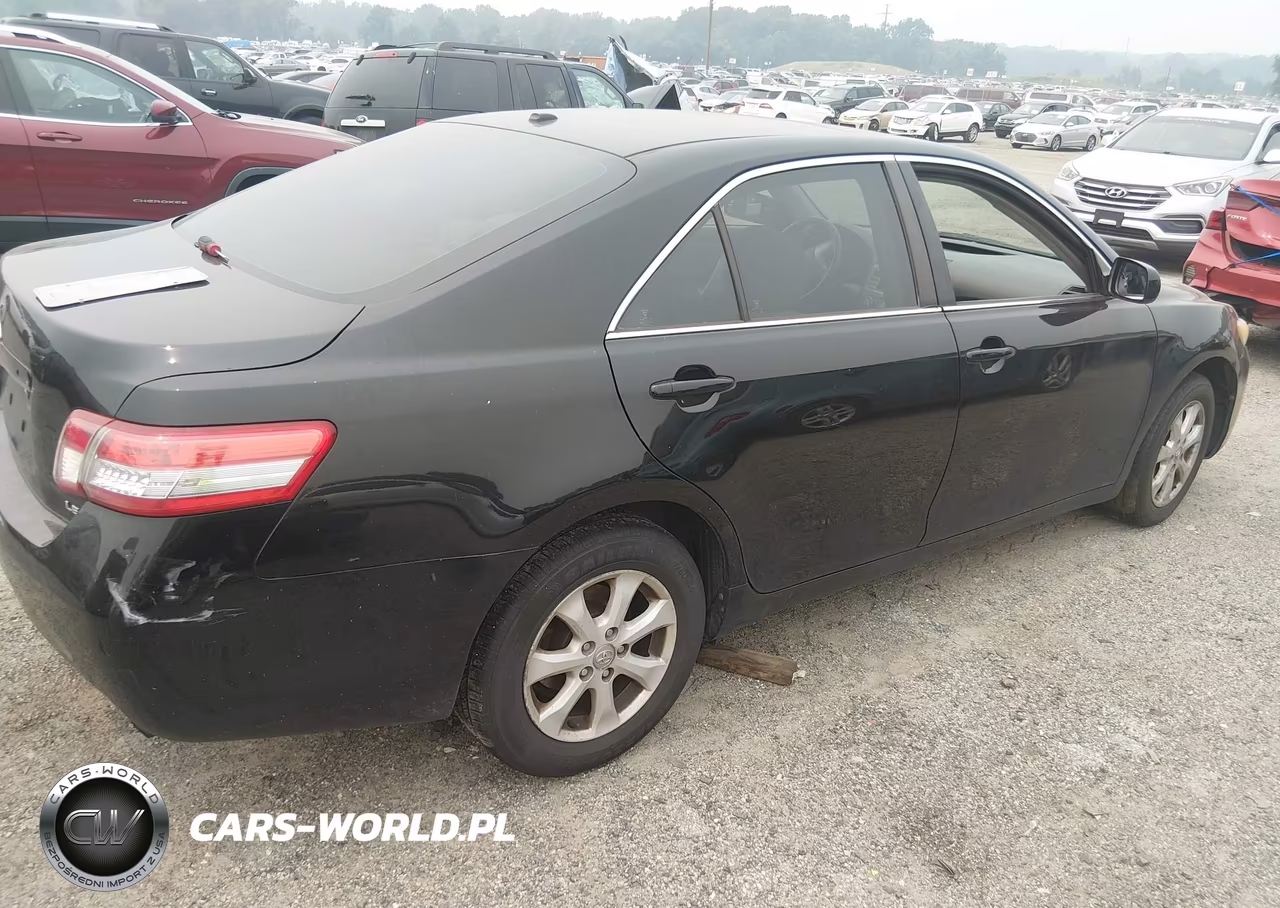 2011 Toyota Camry Le VIN:4T1BF3EK5BU197242 - 4
