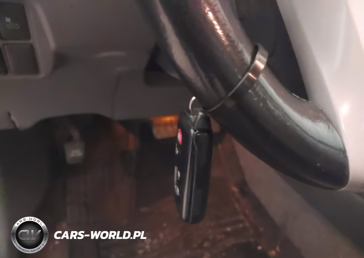 2010 Toyota Prius Iv VIN:JTDKN3DUXA1087538 - 11