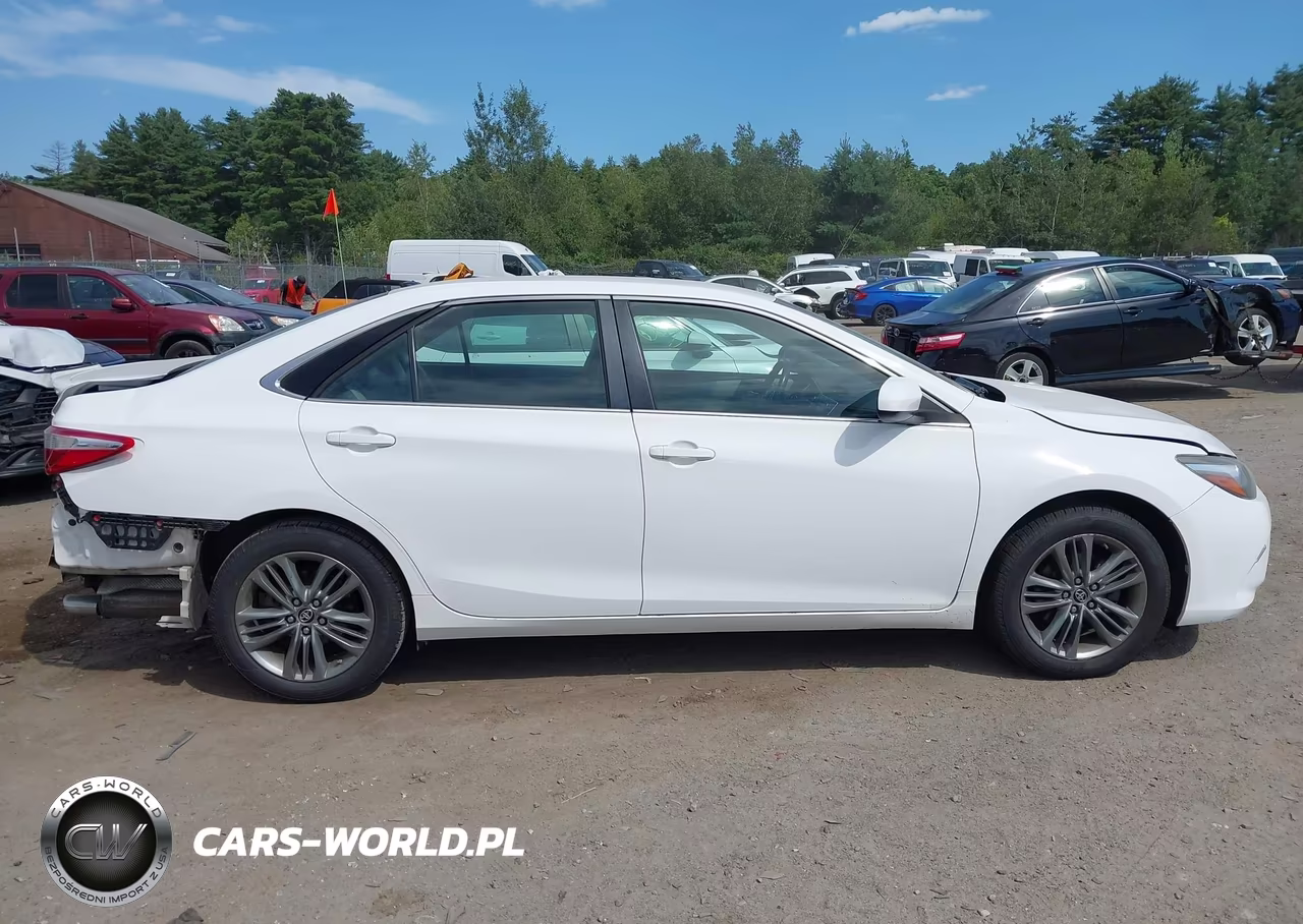 2017 Toyota Camry Se VIN:4T1BF1FK2HU451615 - 14