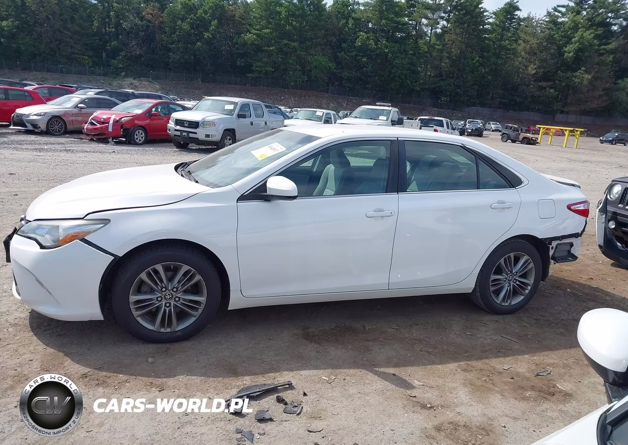 2017 Toyota Camry Se VIN:4T1BF1FK2HU451615 - 15