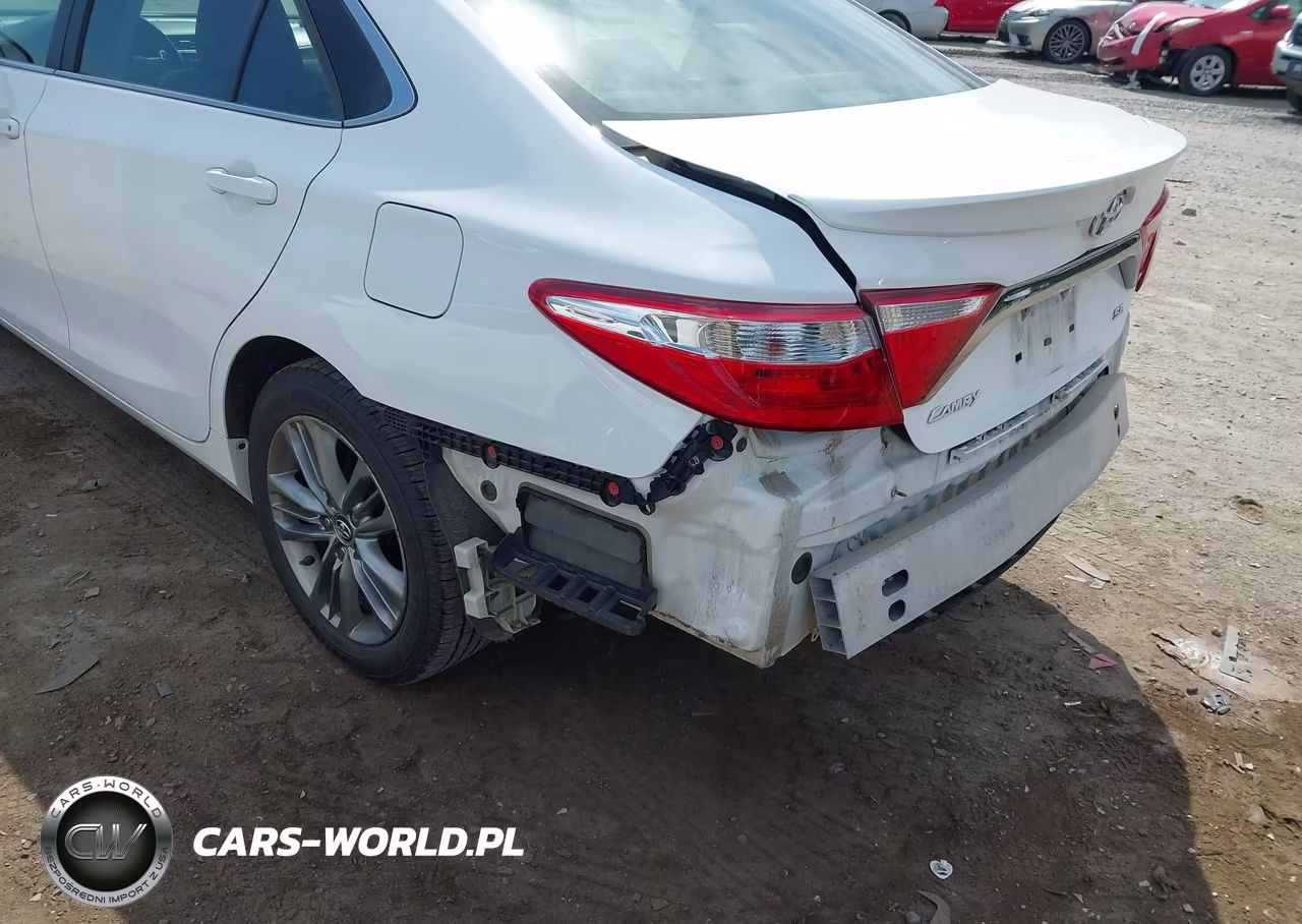 2017 Toyota Camry Se VIN:4T1BF1FK2HU451615 - 6