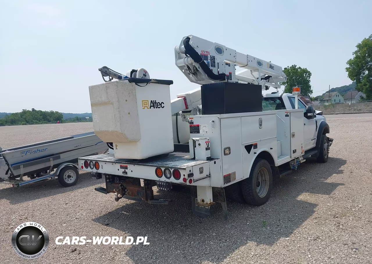 2022 Ford F-550 Chassis Xl VIN:1FDUF5HT5NDA00986 - 4