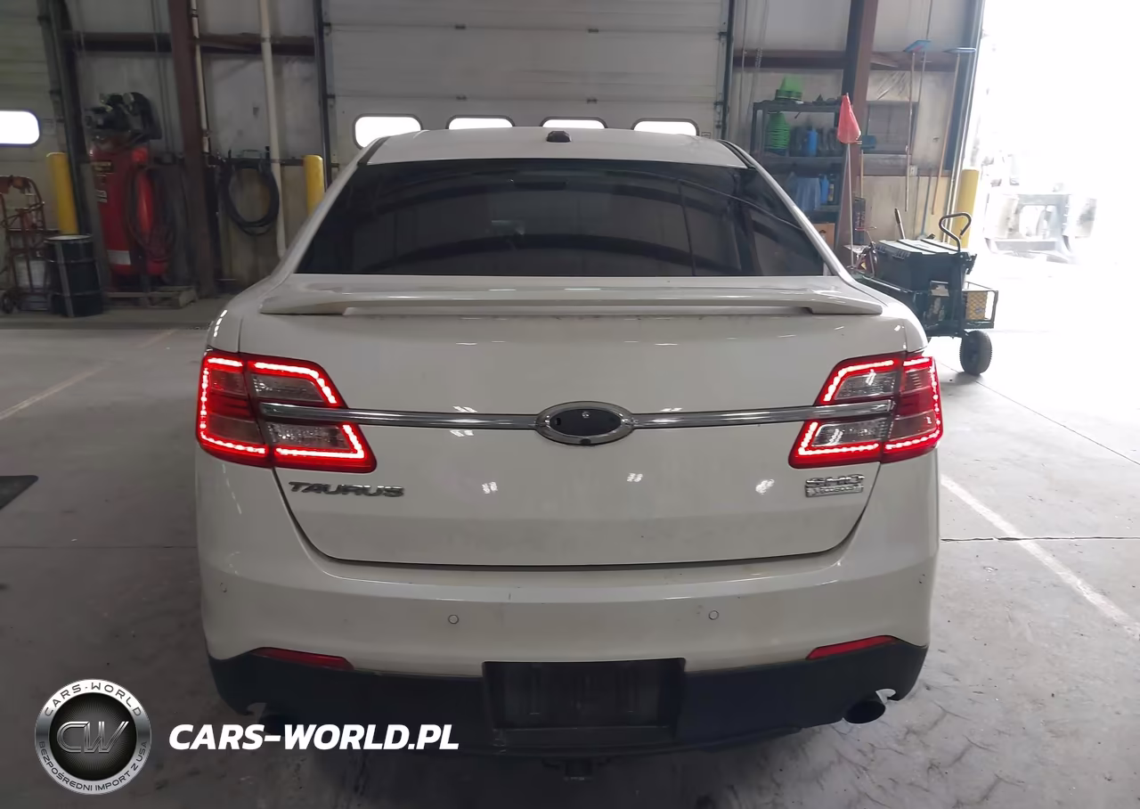 2016 Ford Taurus Sho VIN:1FAHP2KT5GG147066 - 17