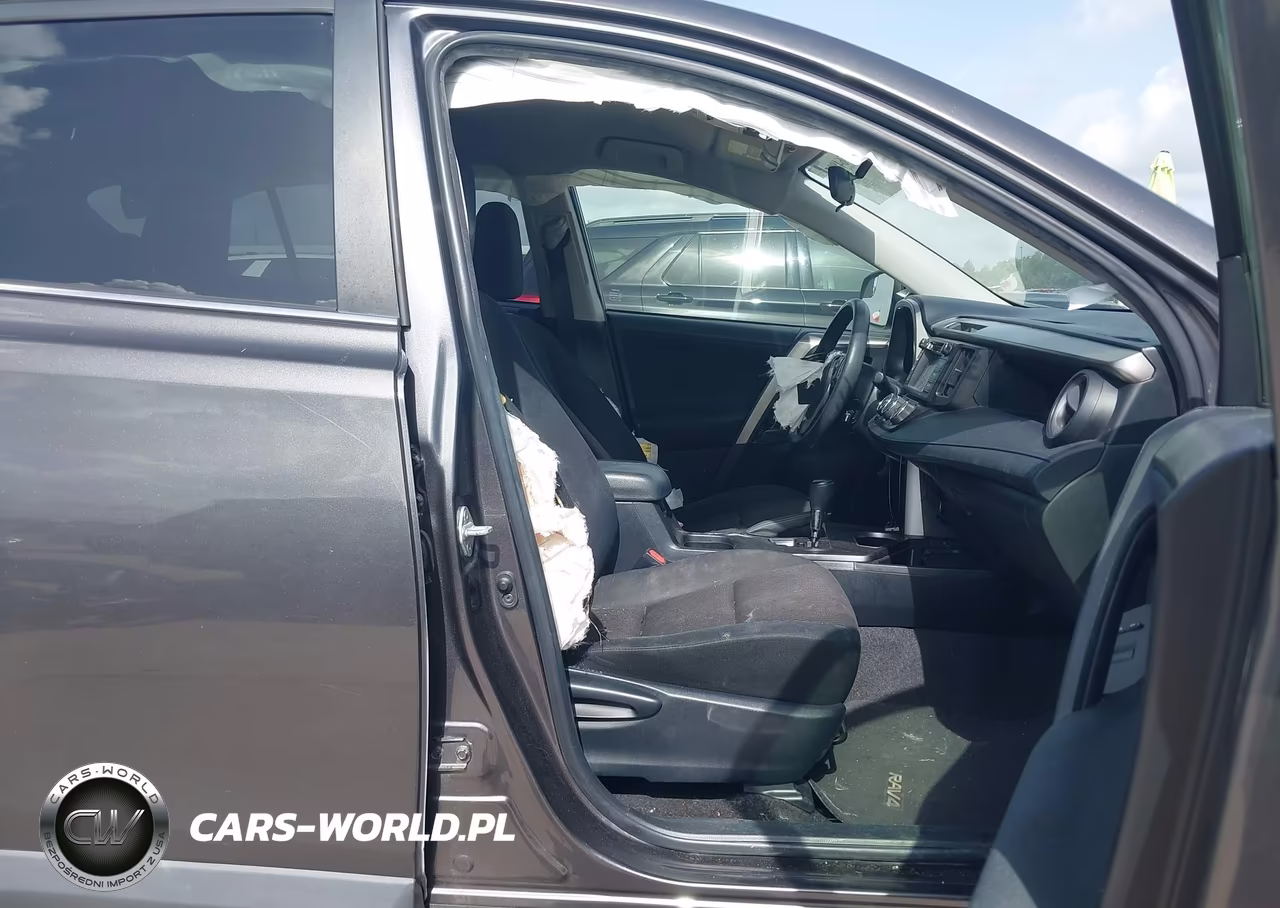 2018 Toyota Rav4 Le VIN:JTMZFREV6JJ187531 - 5