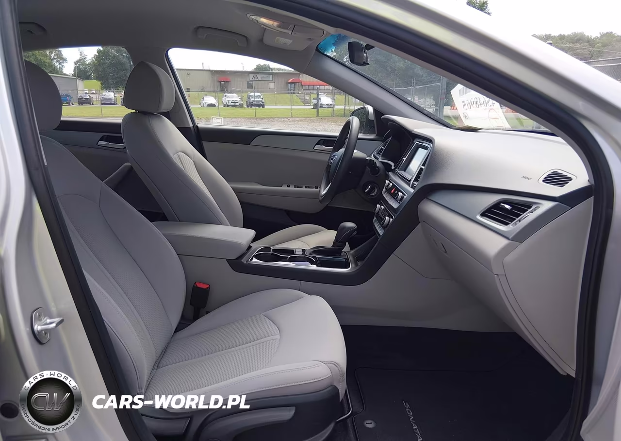 2019 Hyundai Sonata Eco VIN:5NPE24AA8KH803157 - 5