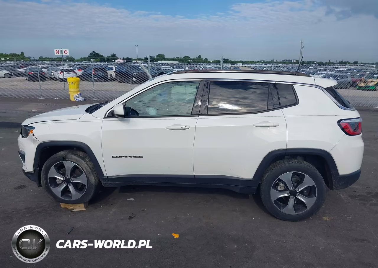 2017 Jeep Compass Latitude VIN:3C4NJDBB5HT657335 - 14