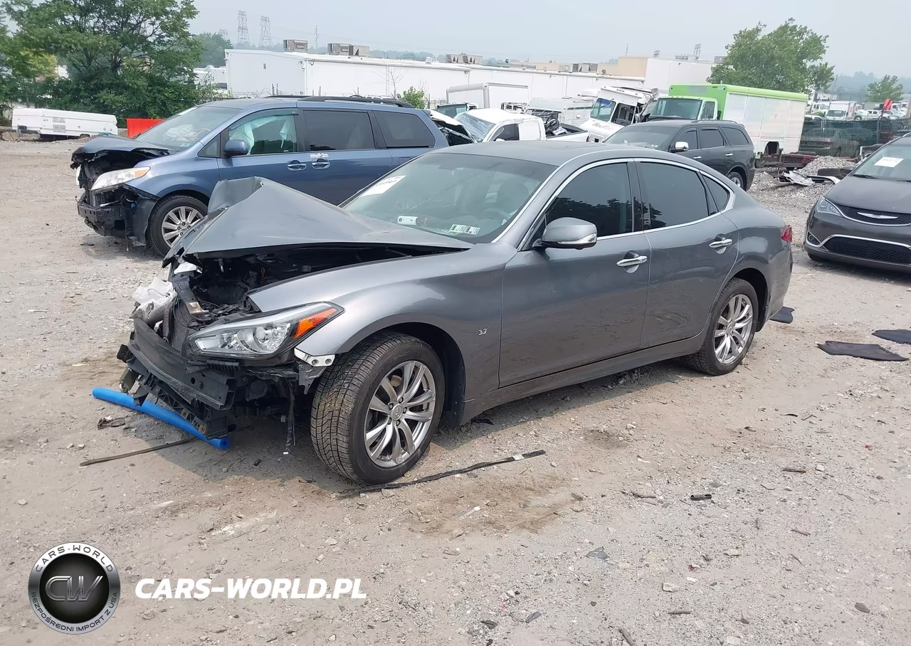 2019 Infiniti Q70 3.7X Luxe VIN:JN1BY1AR2KM585909 - 2