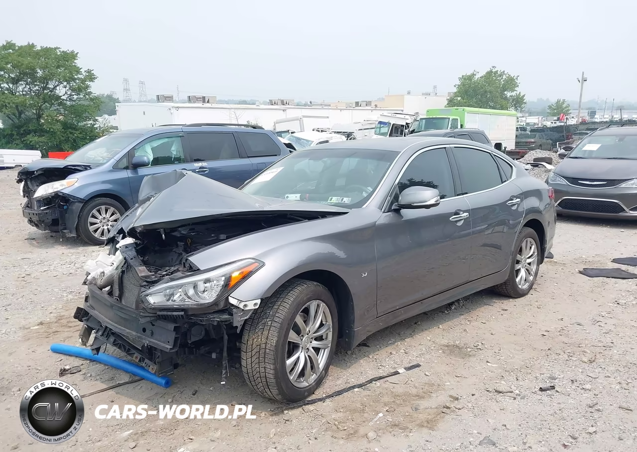 2019 Infiniti Q70 3.7X Luxe VIN:JN1BY1AR2KM585909 - 6