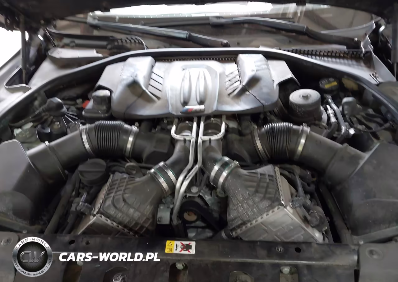 2017 BMW M6 VIN:WBS6G9C54HD932328 - 10