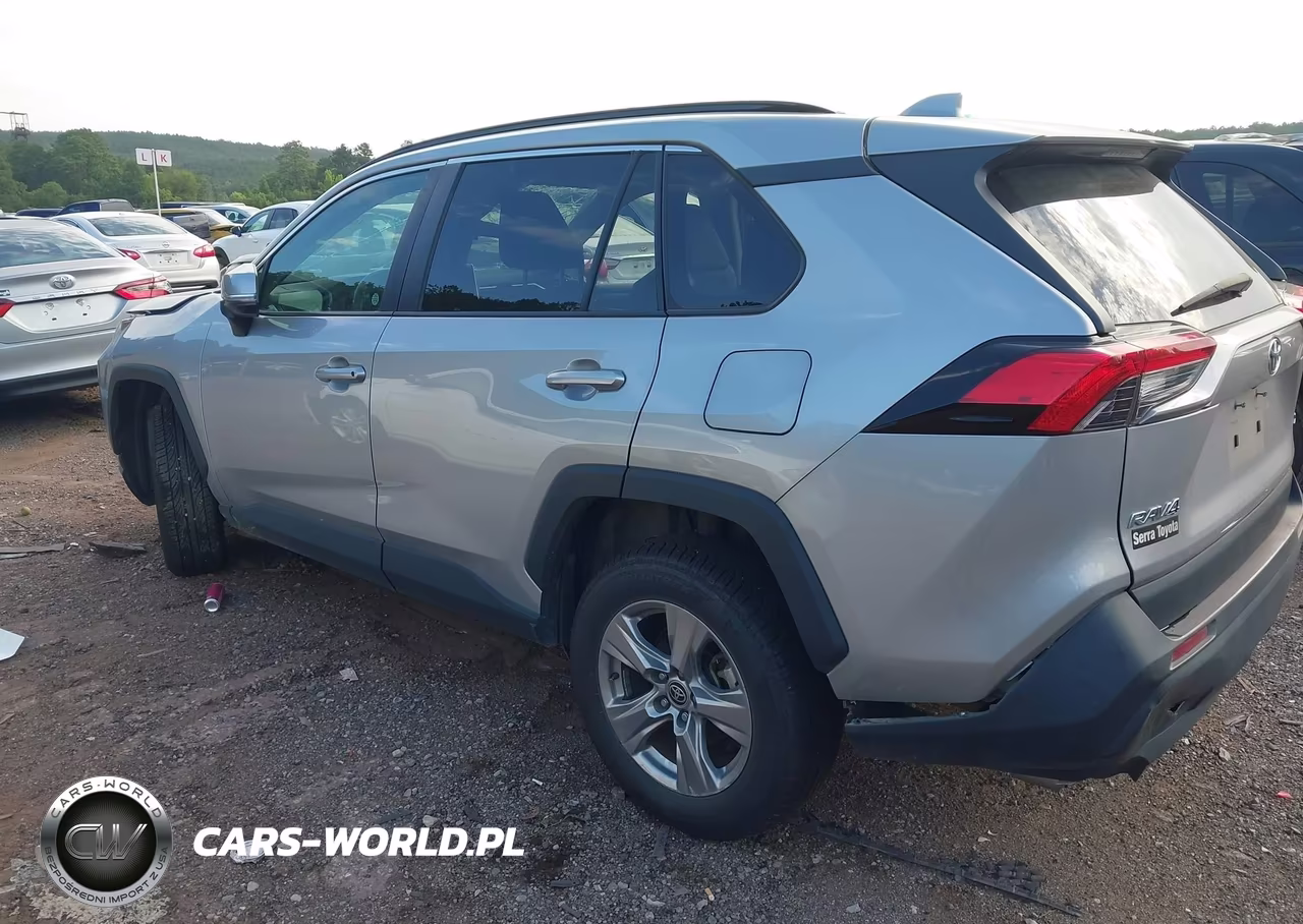 2023 Toyota Rav4 Xle VIN:2T3W1RFV0PW251296 - 3