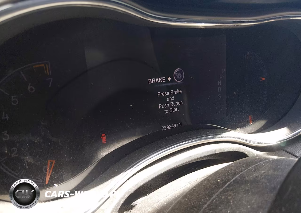 2015 Jeep Grand Cherokee Limited VIN:1C4RJEBG8FC218075 - 15
