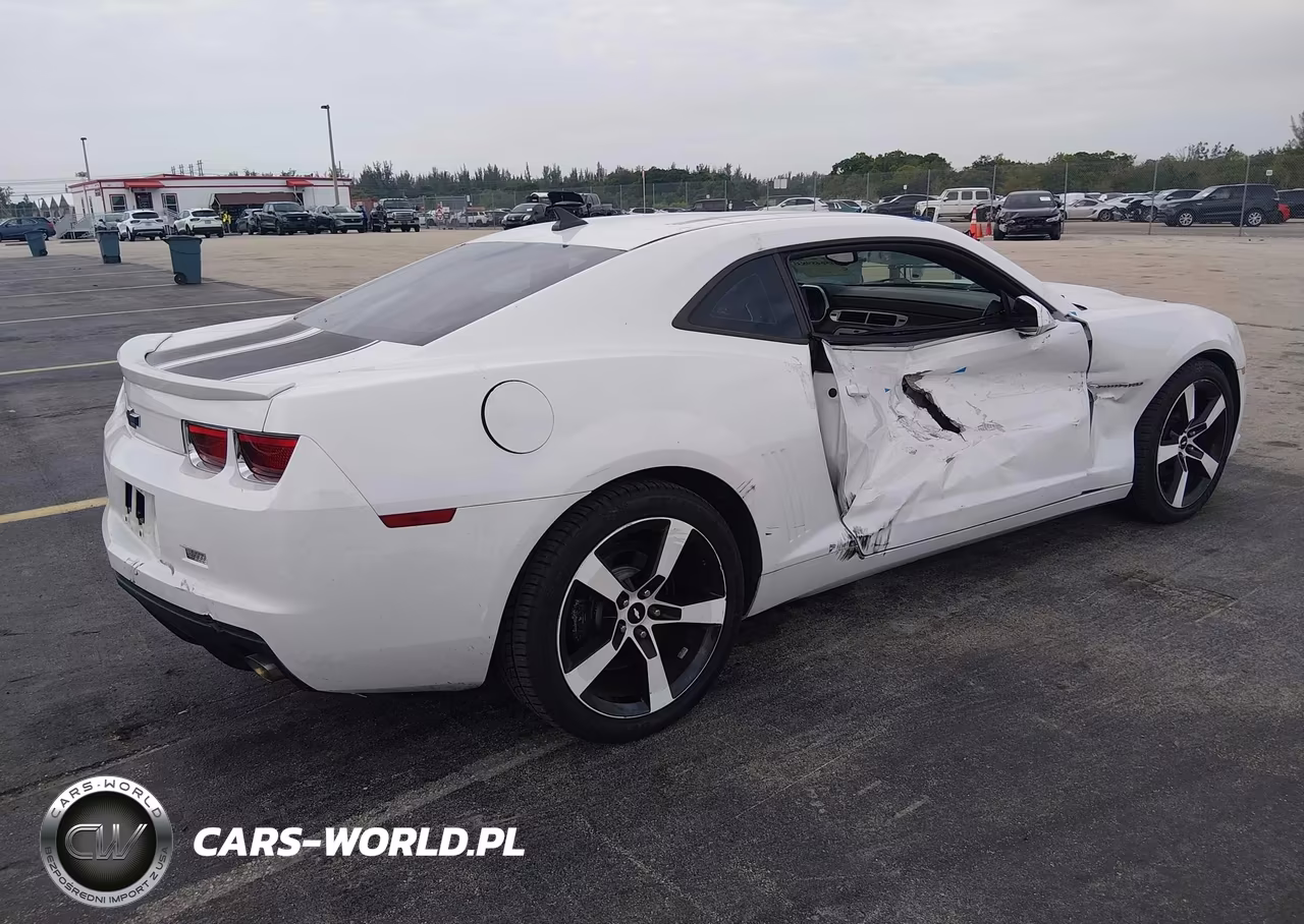 2012 Chevrolet Camaro 2Ls VIN:2G1FA1E31C9132459 - 4