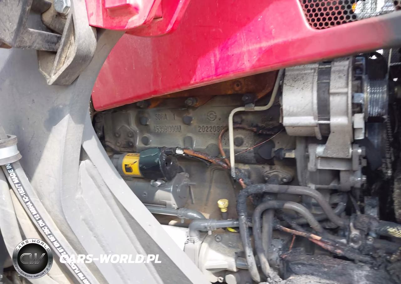 2023 Massey Ferguson 6713 Tractor VIN:AGCMC200CPC001050 - 10