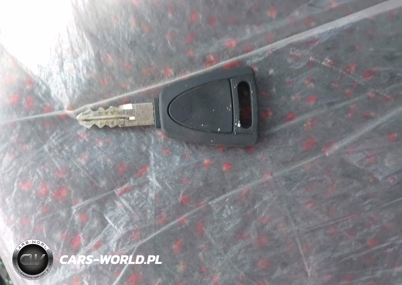 2023 Massey Ferguson 6713 Tractor VIN:AGCMC200CPC001050 - 11