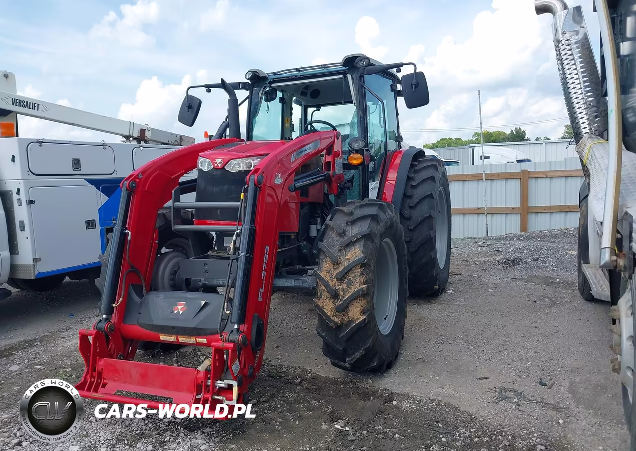 2023 Massey Ferguson 6713 Tractor VIN:AGCMC200CPC001050 - 2