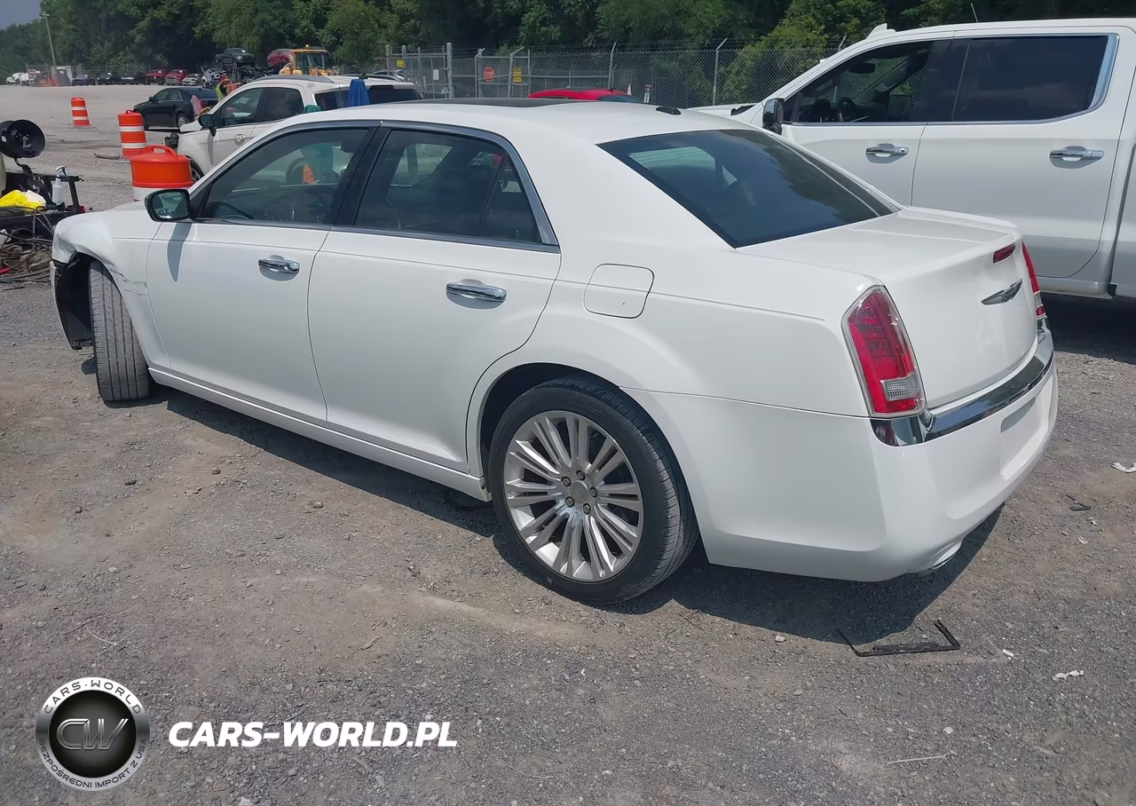 2011 Chrysler 300 Limited VIN:2C3CA5CG1BH564193 - 3