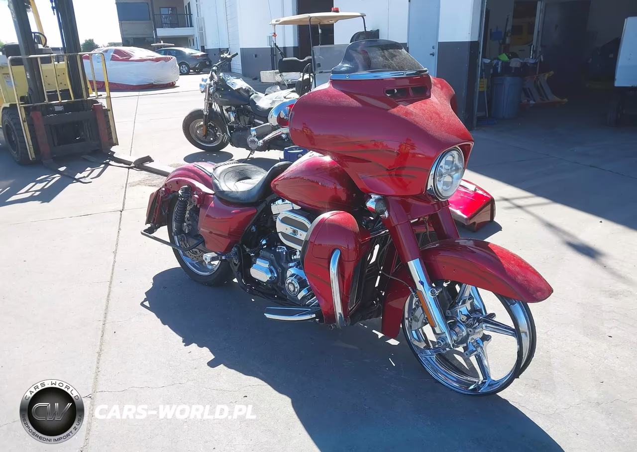 2016 Harley-Davidson Flhxse Cvo Street Glide