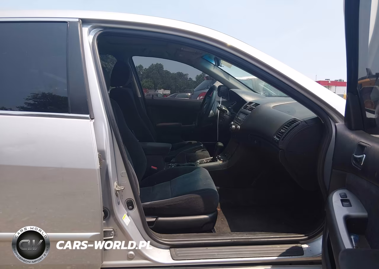 2003 Honda Accord Sdn Ex VIN:1HGCM56663A077157 - 5