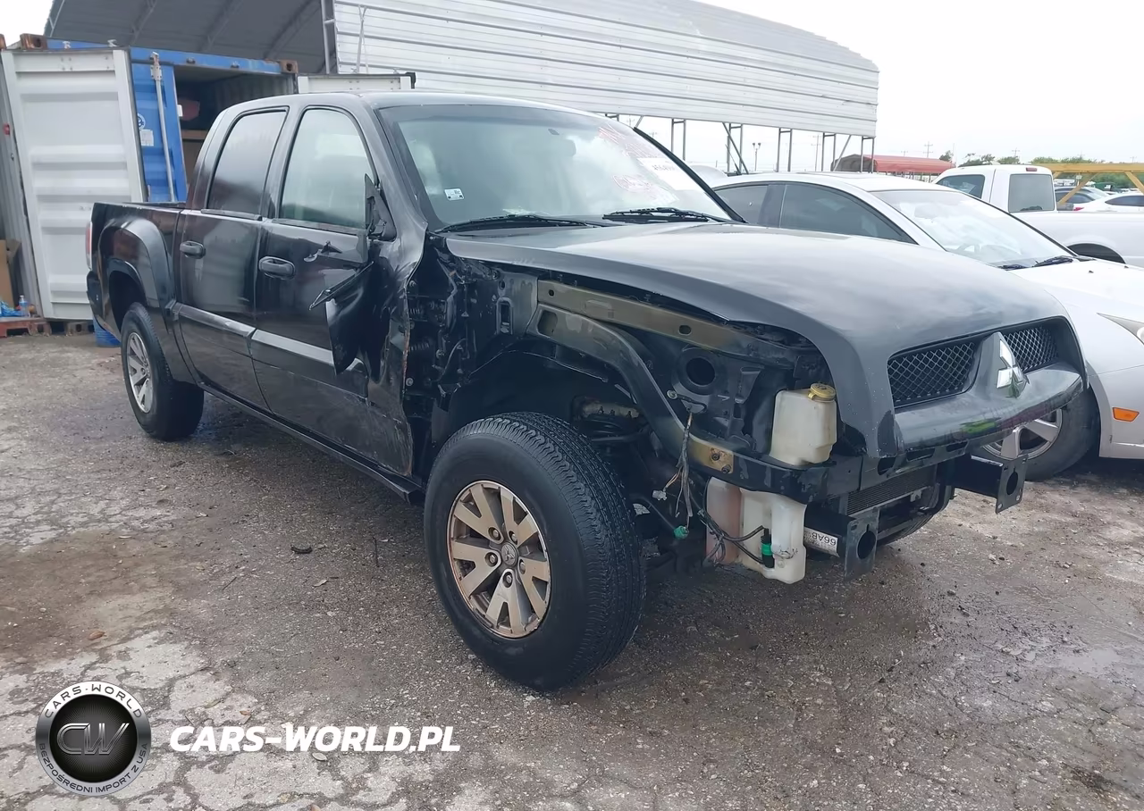 2008 Mitsubishi Raider Ls