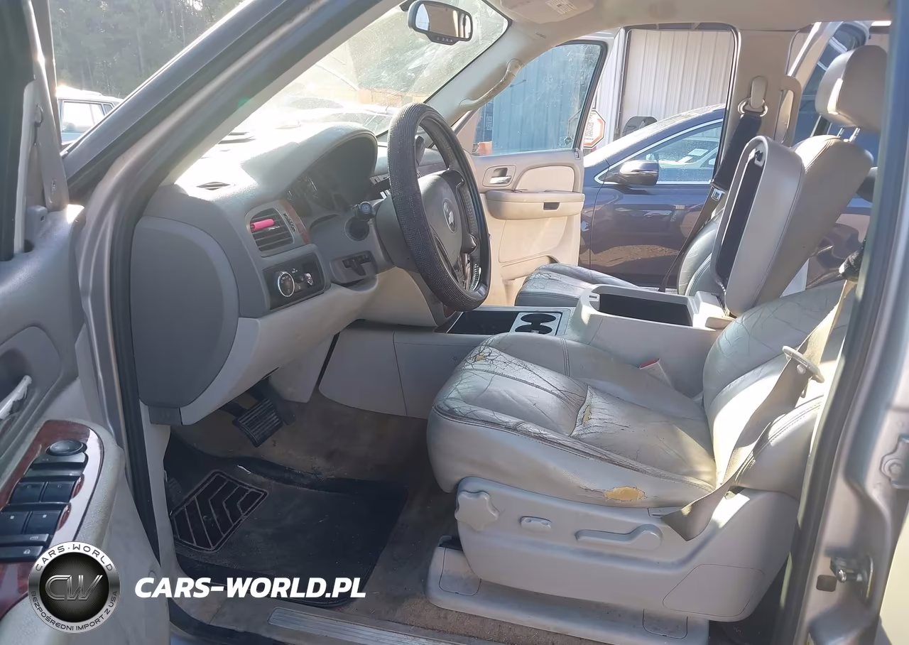 2008 Chevrolet Tahoe Lt VIN:1GNFC13J48R183896 - 5