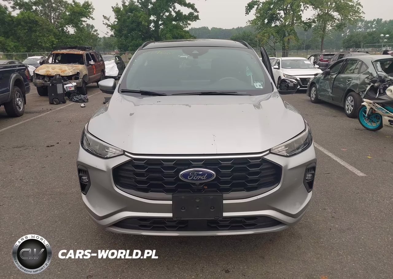 2023 Ford Escape St-Line Select VIN:1FMCU9NAXPUB18109 - 12