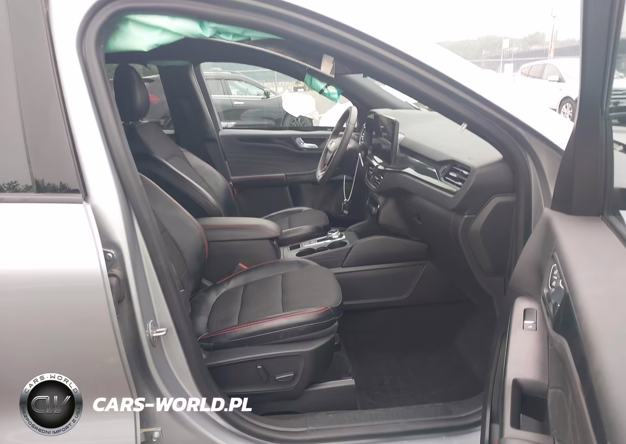 2023 Ford Escape St-Line Select VIN:1FMCU9NAXPUB18109 - 5