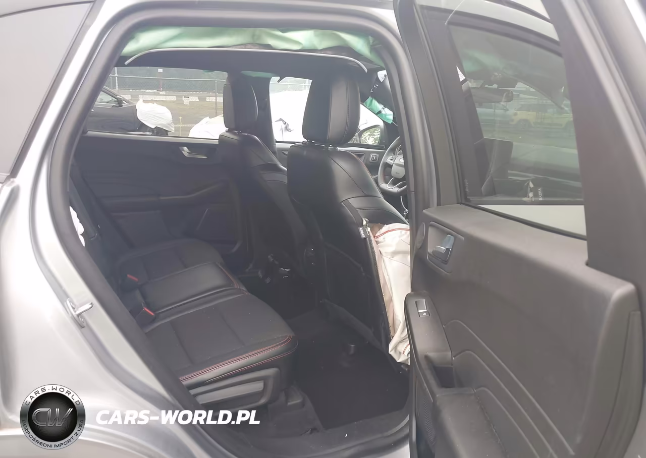 2023 Ford Escape St-Line Select VIN:1FMCU9NAXPUB18109 - 8