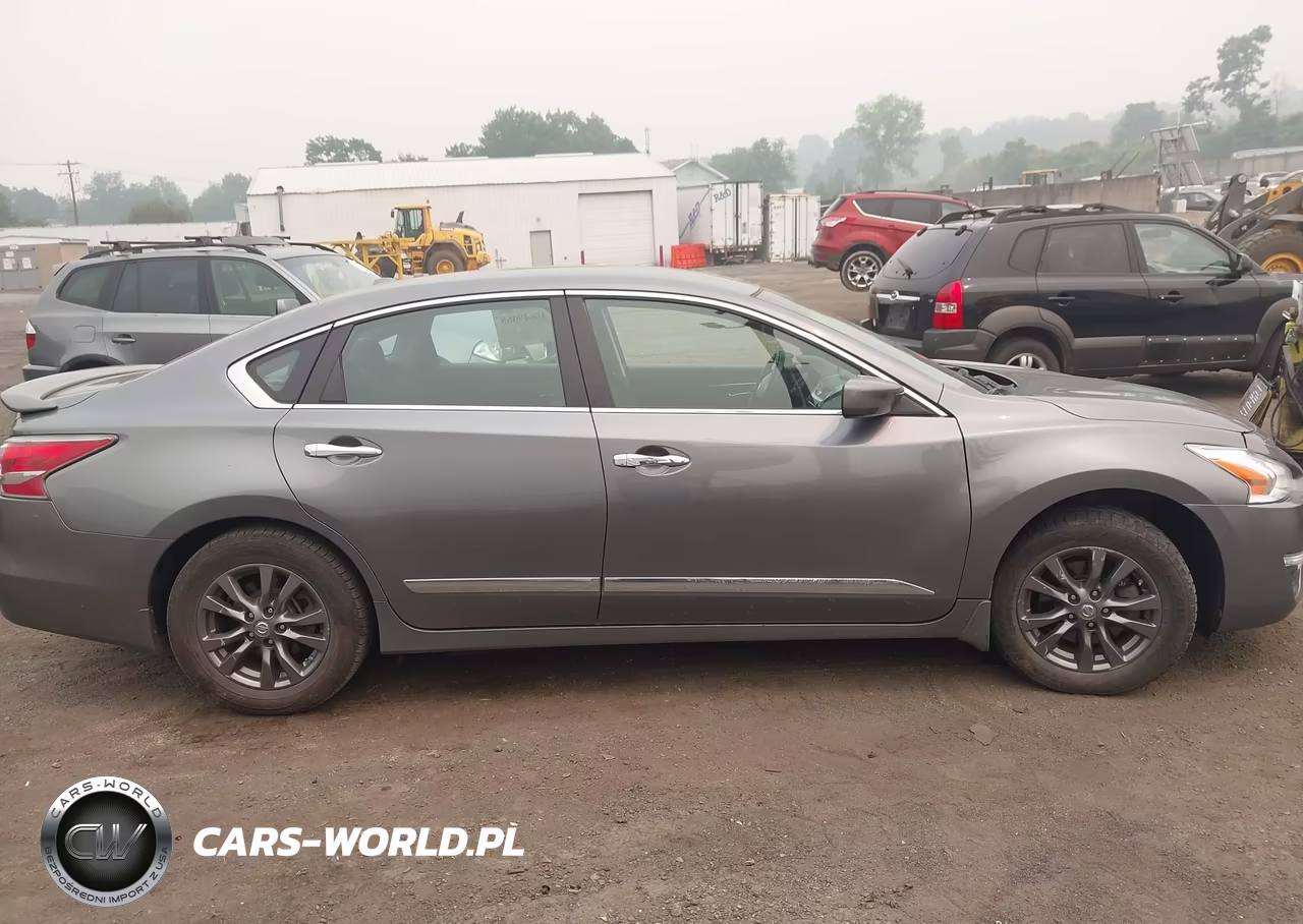 2015 Nissan Altima 2.5 S VIN:1N4AL3AP9FC179094 - 13