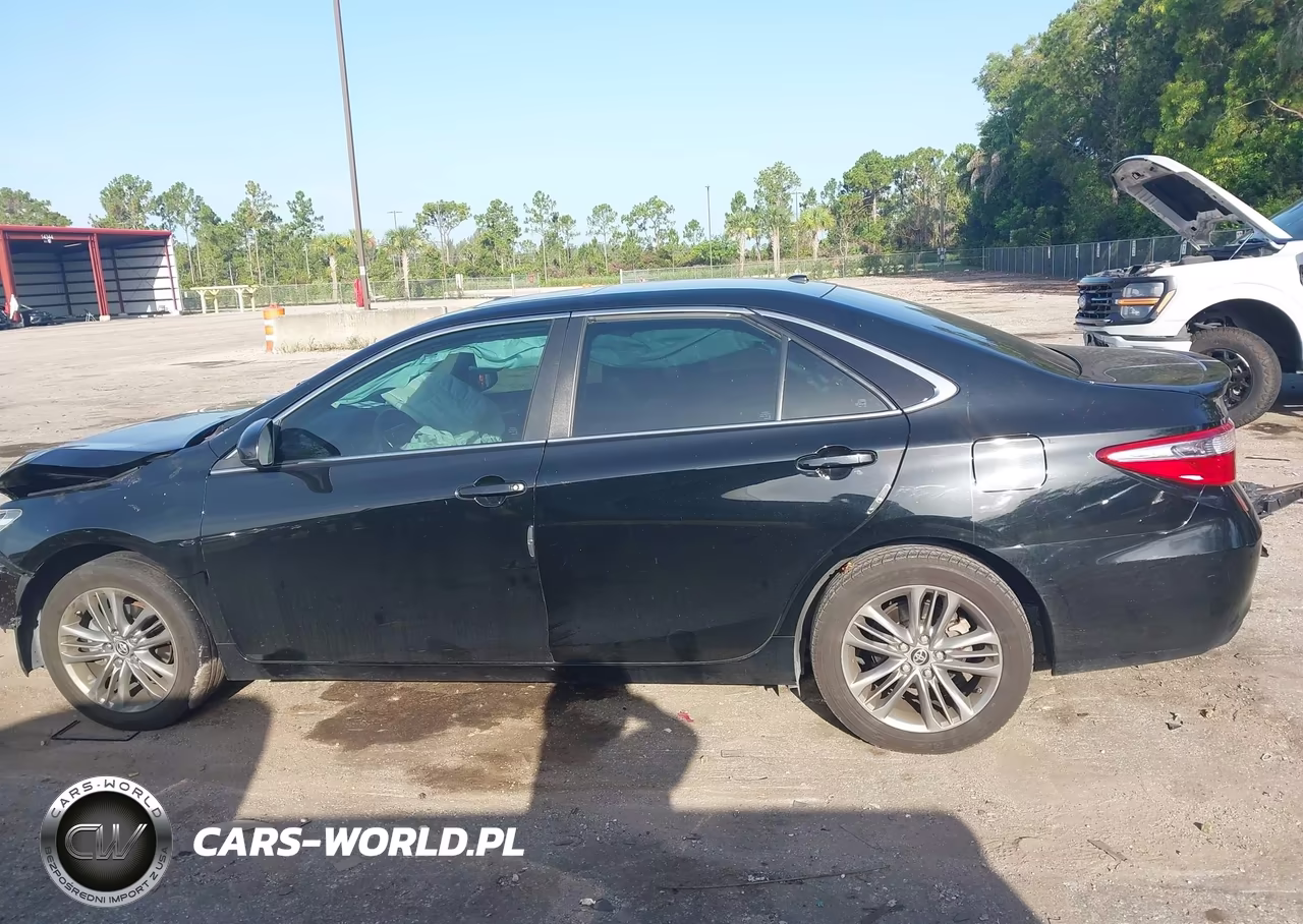 2015 Toyota Camry Se VIN:4T1BF1FK6FU004220 - 15
